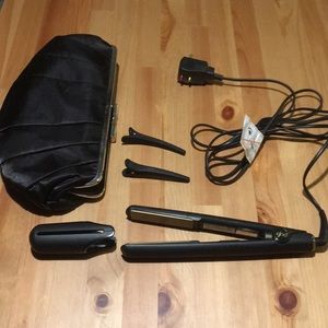 ghd 1” Professional Hair Straightener